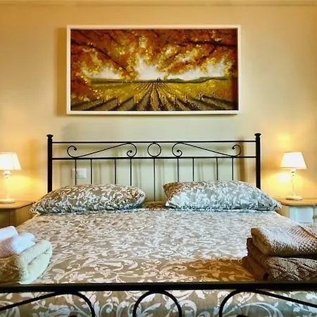 Sangi Chianti Vacations Nyaraló *