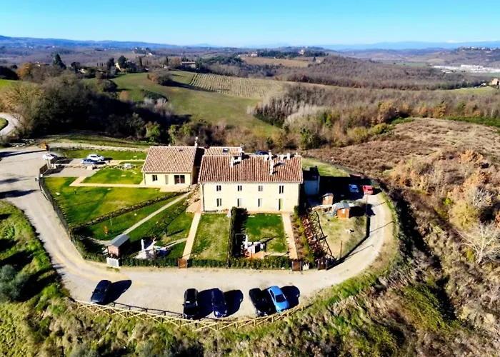 Dom wakacyjny Sangi Chianti Vacations Poggibonsi